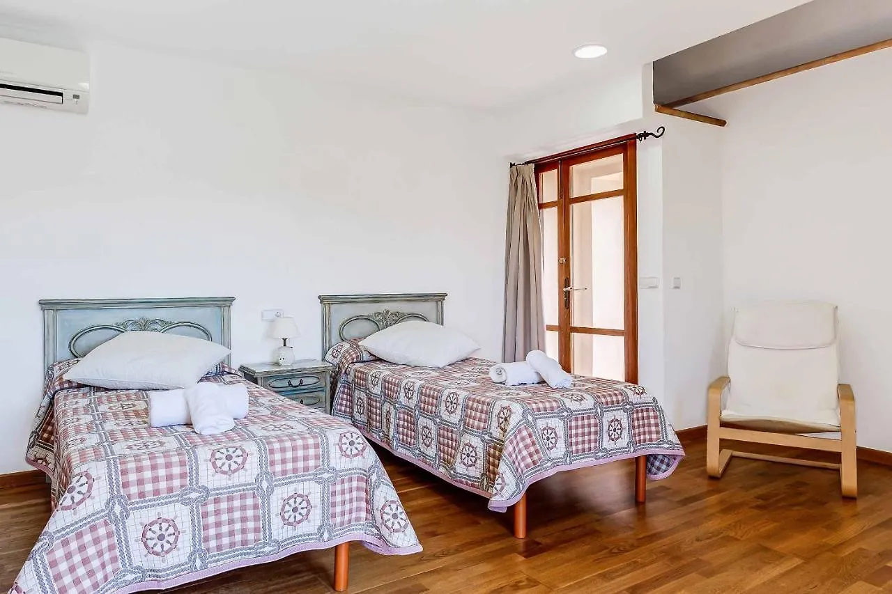 Villa Mestressa Santanyi 0*,